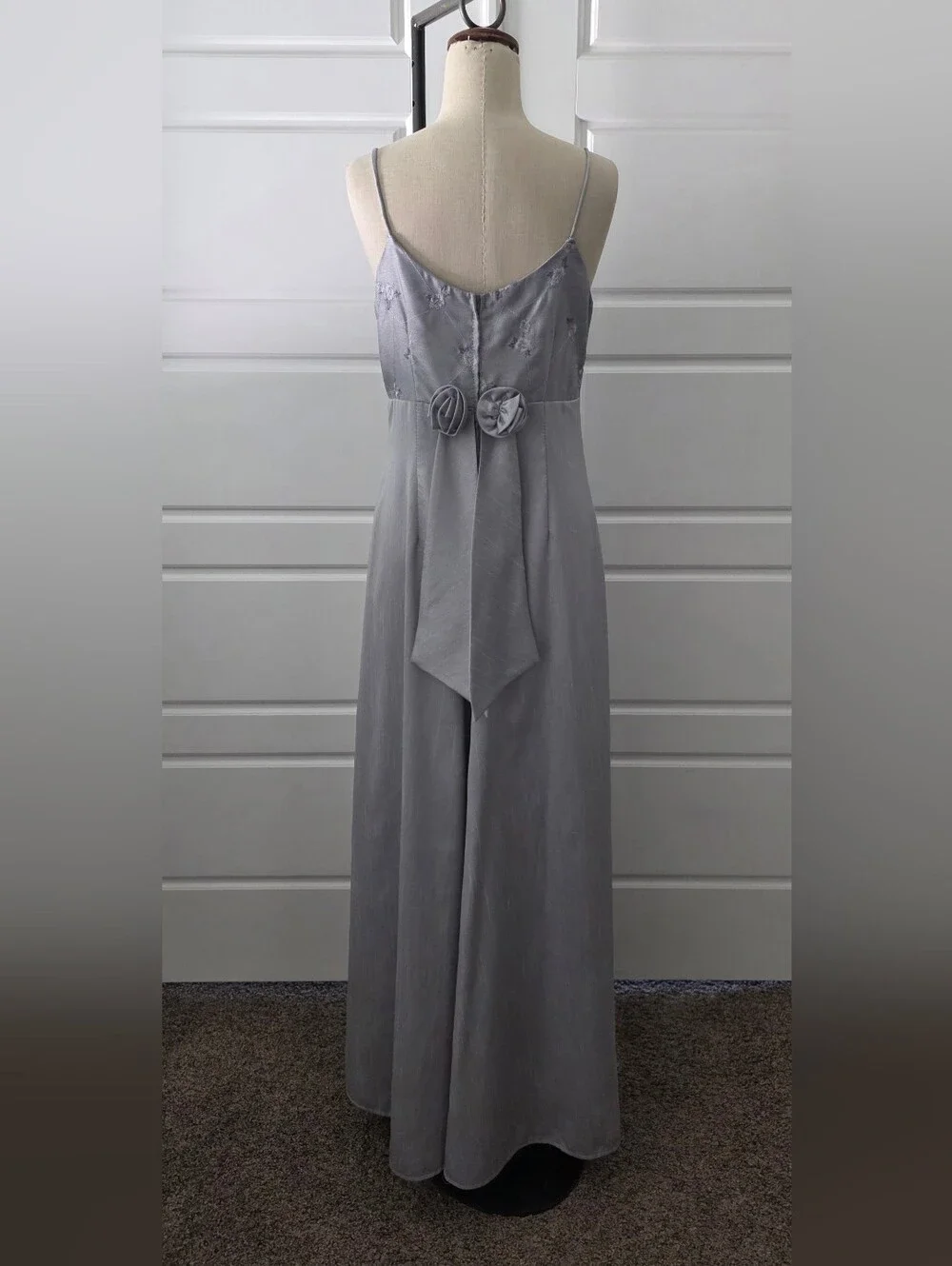 Girls' Silver-Gray Spaghetti Strap Formal Dress